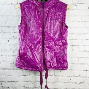 Adidas women’s Vest NWT